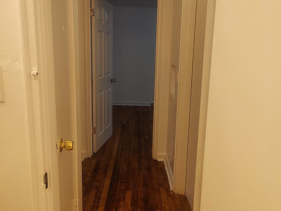 2nd image of 3166 McHenry Ave