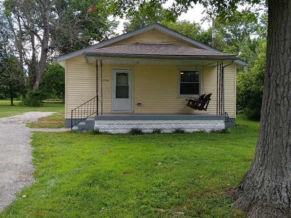 8816 W Manslick Rd, Louisville, KY 40272