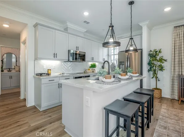13595 La Brisa St, Jurupa Valley, CA 92509