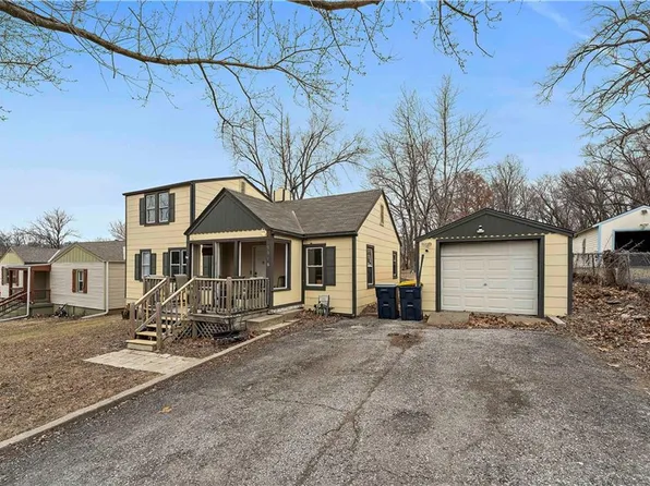 5318 NE 50th St, Kansas City, MO 64119