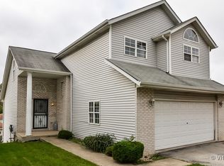 2621 Vermont St, Blue Island, IL 60406