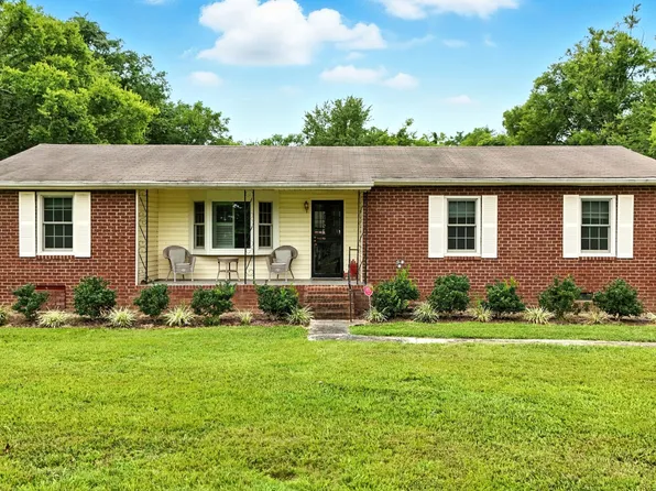 667 W Jefferson Pike, Murfreesboro, TN 37129