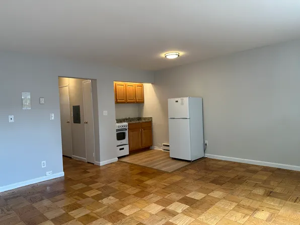 217 Christie St #1, Ridgefield Park, NJ 07660