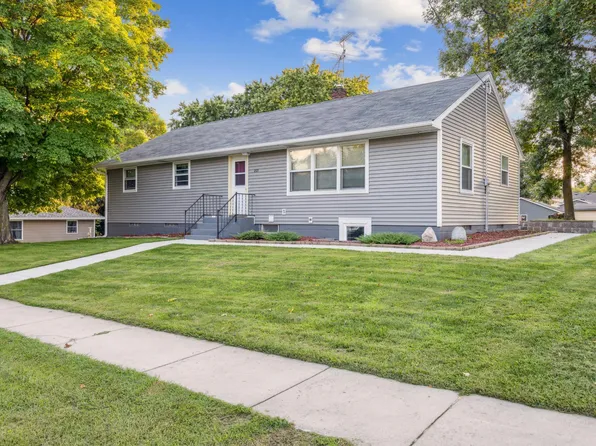 221 Cedar Ave S, Watkins, MN 55389