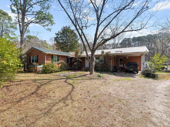 9705 Lake Wheeler Rd, Fuquay Varina, NC 27526