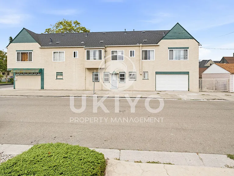 1941 Durant Ave #5 — Photo 31