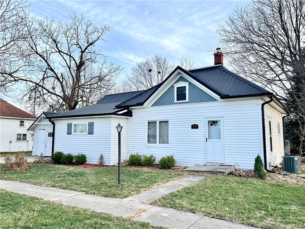 206 Main St, Lorimor, IA 50149 Zillow