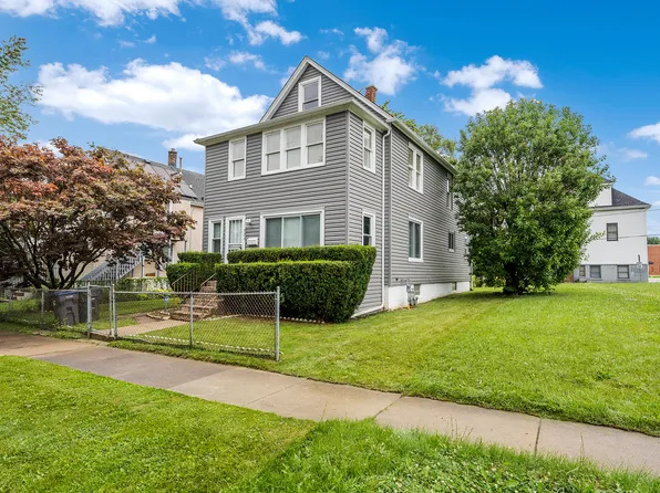 520 Cummings Ave, Waukegan, IL 60085