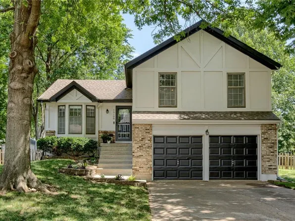 16108 W 125th Ter, Olathe, KS 66062