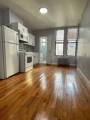 1st image of 38-38 29th St #2R