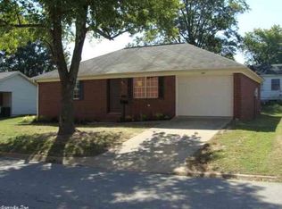 1507 E River Ave, Searcy, AR 72143
