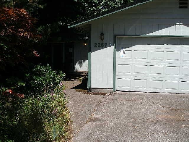 1st image of 2267 Lakemoor Dr SW