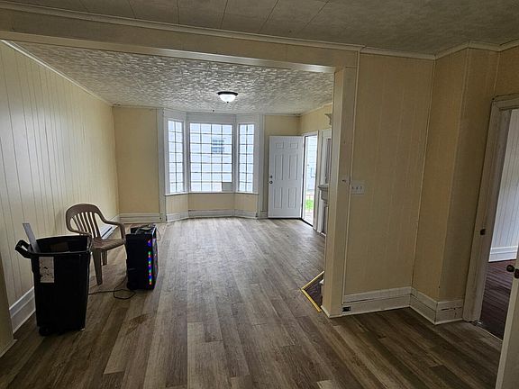 3rd image of 1729 Church Ave Unit 1