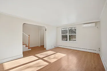 106-13 Union Turnpike