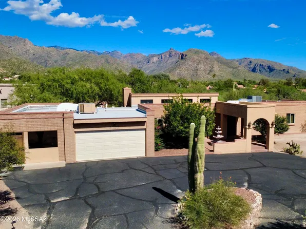 5620 N Barrasca Ave, Tucson, AZ 85750