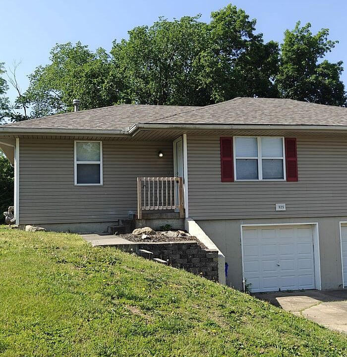 1st image of 325 NW 62nd Ter