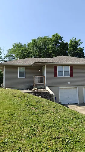 325 NW 62nd Ter Photo 1