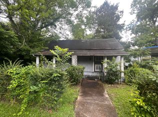 1020 Military Rd, Columbus, MS 39701