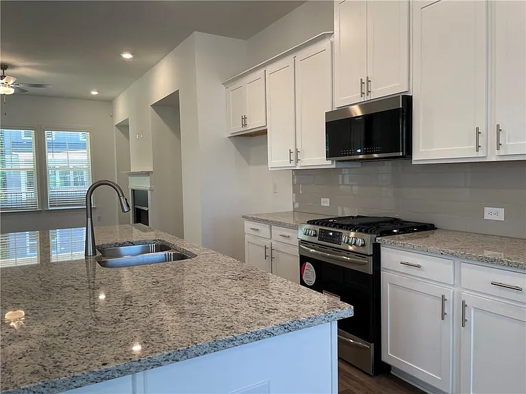 1597 Tilden Ct — Photo 11