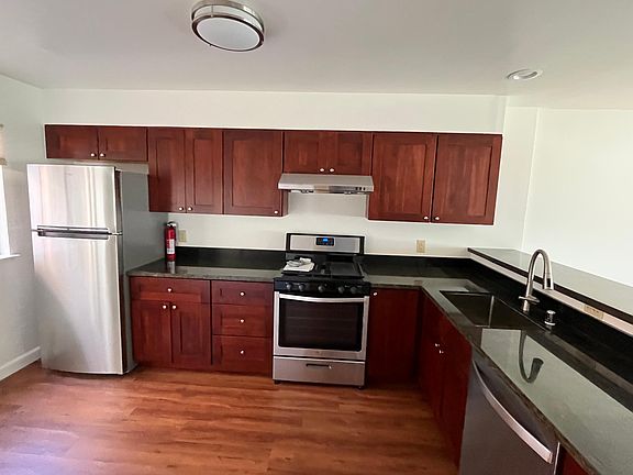 New Kitchen and Appliances