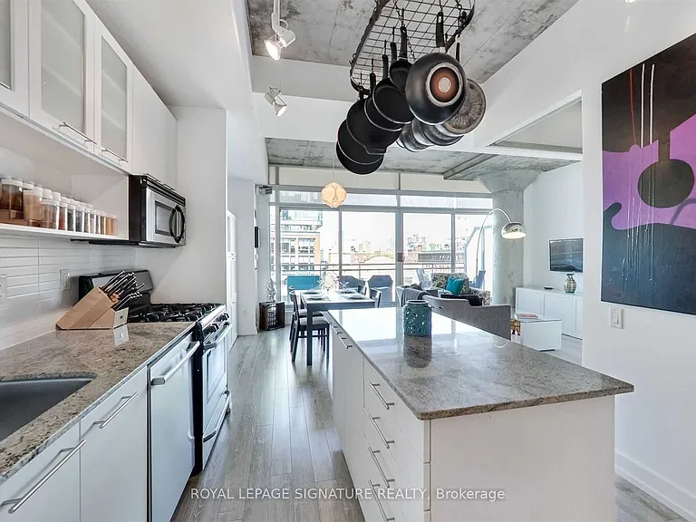66 Portland St #610 — Photo 10