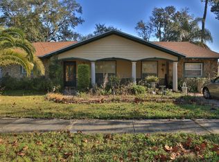 11621 E Ride Dr, Jacksonville, FL 32223