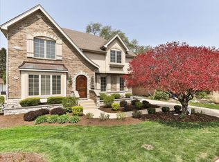 52 Rosemont Ave, Roselle, IL 60172
