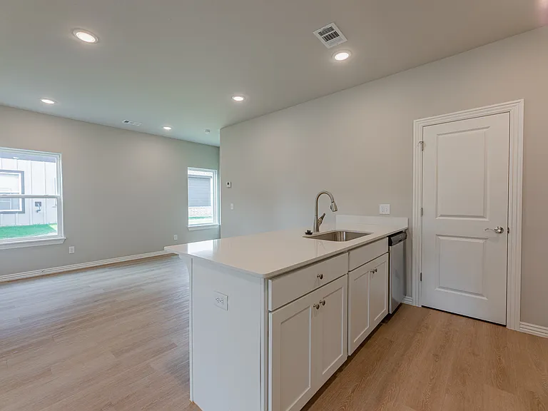 1601 SW Poigai Way #1 — Photo 16