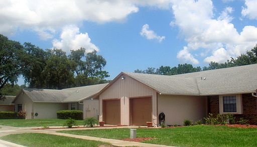 3rd image of 5249 Champagne Cir