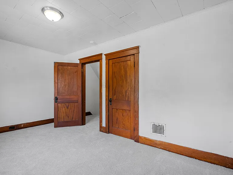 35324 Chestnut St — Photo 18