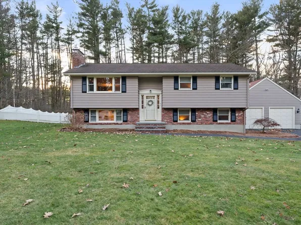 19 Purcell Dr, Chelmsford, MA 01824