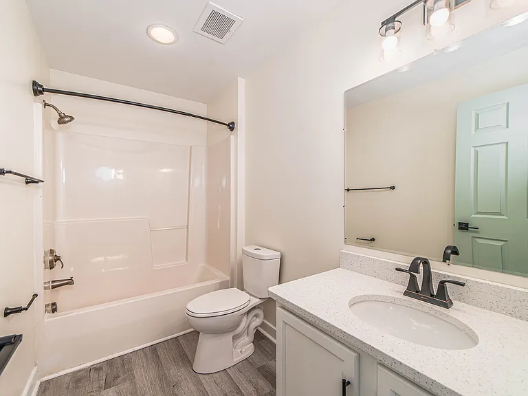 2221 Pretty Lake Ave — Photo 27