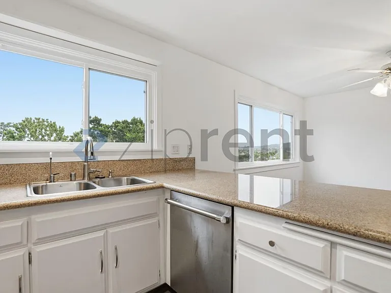 1200 Opal St #22 — Photo 14