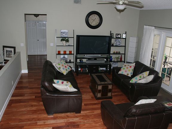4th image of 9821 NW 47th Dr