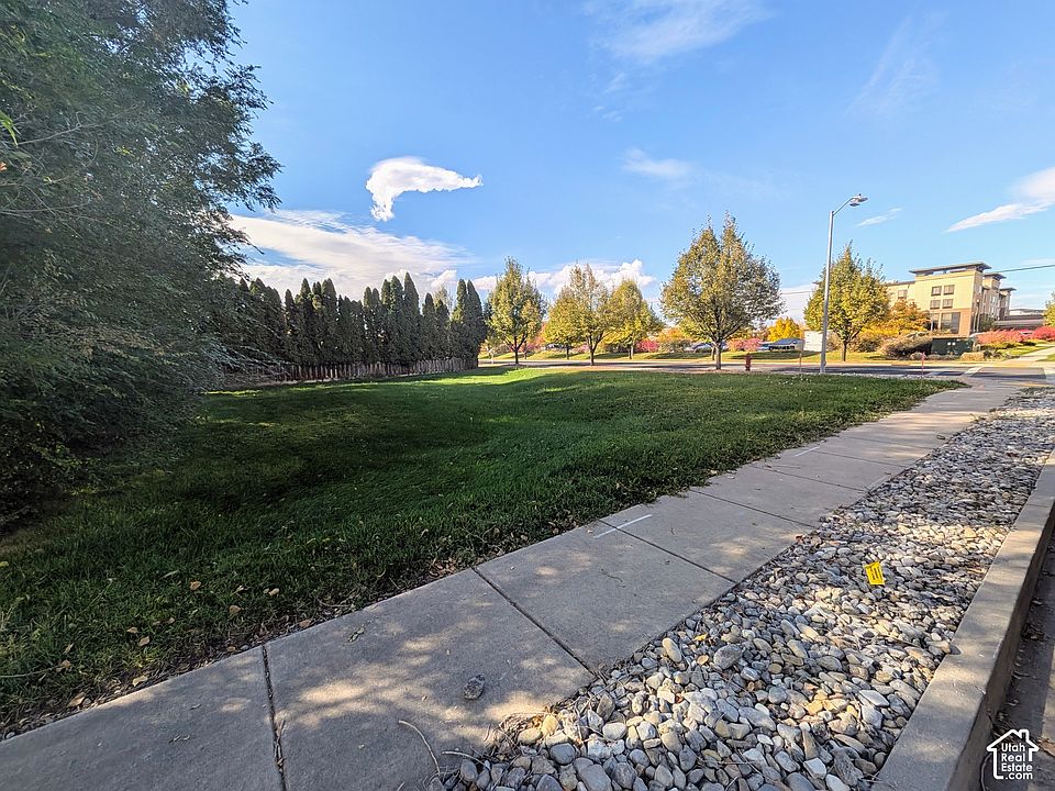 1st image of 715 S 80 E