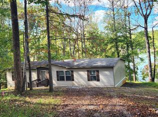 300 Whisperway Rd, Moneta, VA 24121