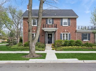 6901 N Oleander Ave, Chicago, IL 60631