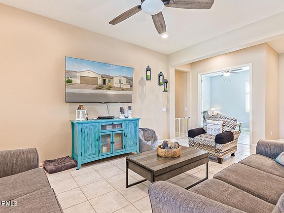 3rd image of 17914 W TANGLEWOOD Drive