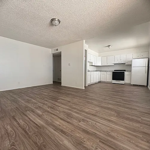 Floor plan L