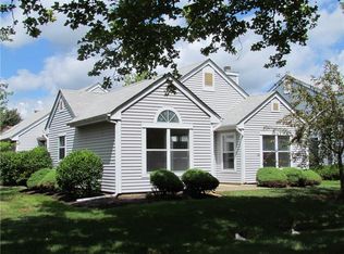 15 Ventnor Dr, Monroe, NJ 08831