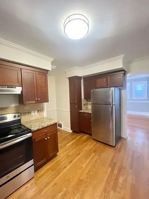Building Photo - 480 Sherwood Pl #1