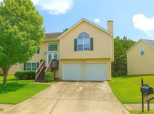 6073 Crooked Creek Dr, Rex, GA 30273