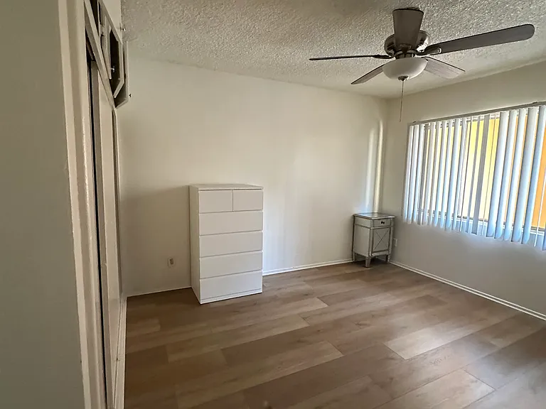 6310 Whitsett Ave #26 — Photo 6