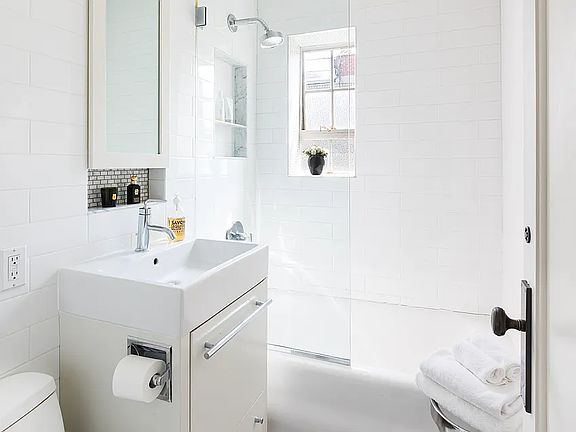 4th image of 232 E 6th St APT 5D