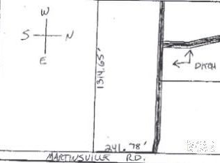 13555 Martinsville Rd, Carleton, MI 48117