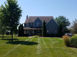 S88W34811 Nesting Ln, Eagle, WI 53119