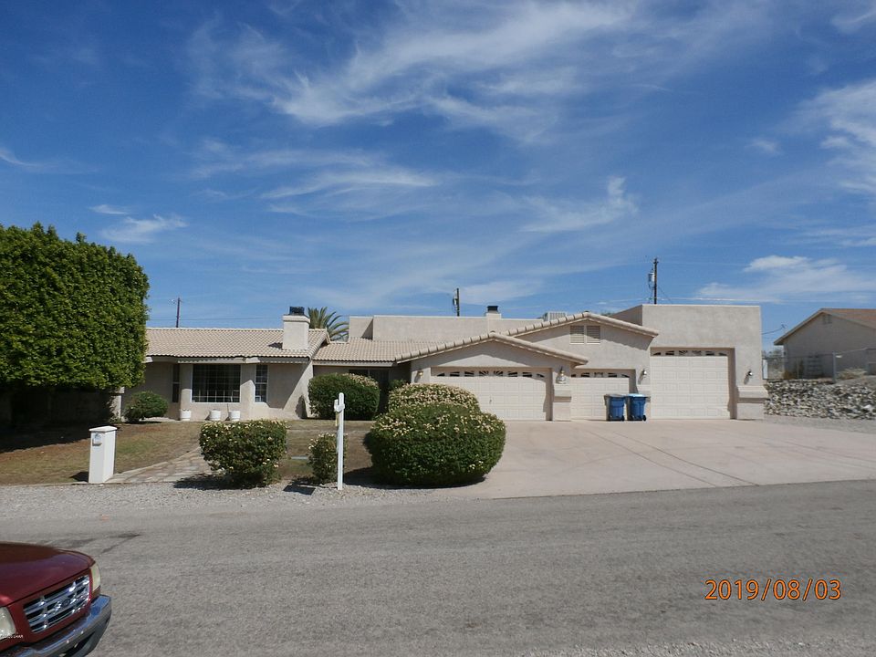 1st image of 2455 Huntington Dr