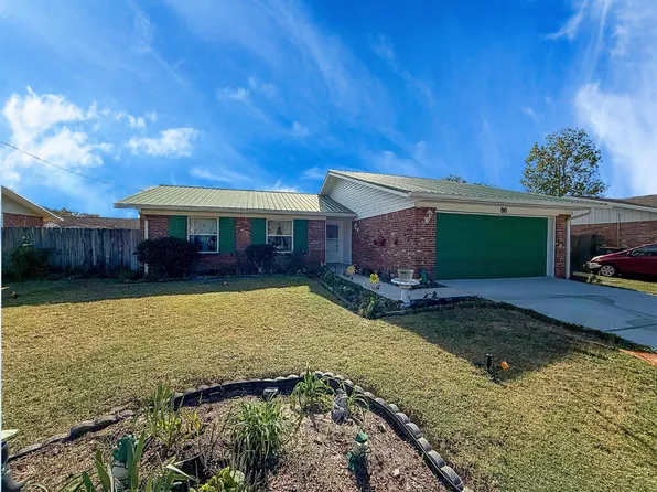 86 Mooring Ln, Shalimar, FL 32579