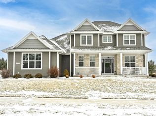 8130 West Mourning Dove LANE, Mequon, WI 53097