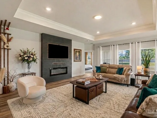 7780 Saddlebrook Ave, Pace, FL 32571